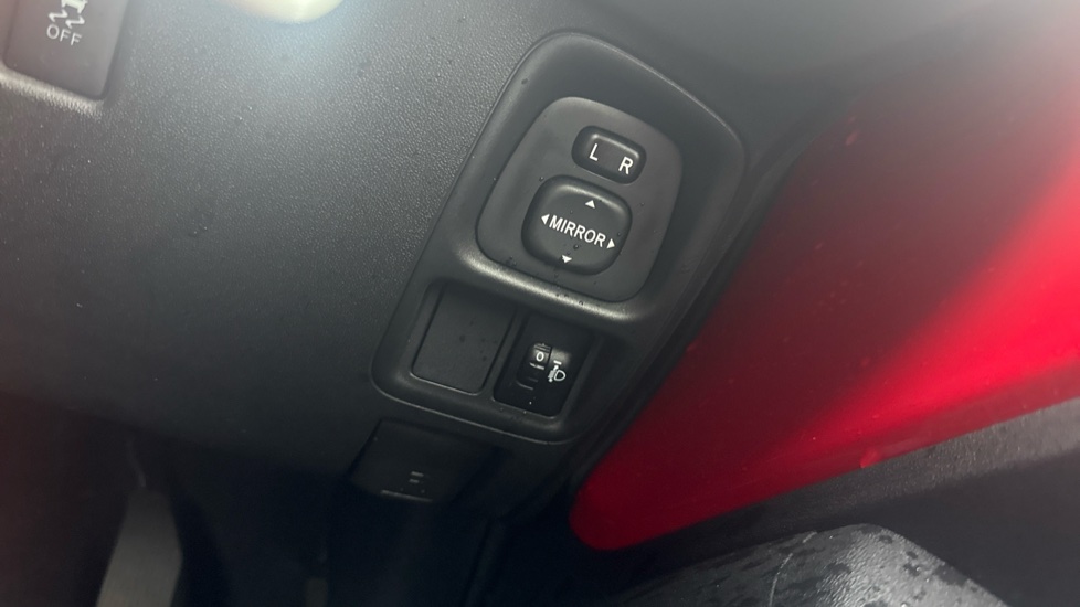 Toyota Aygo 1.0 VVT-i X-Play 5dr Petrol Hatchback - Image 58