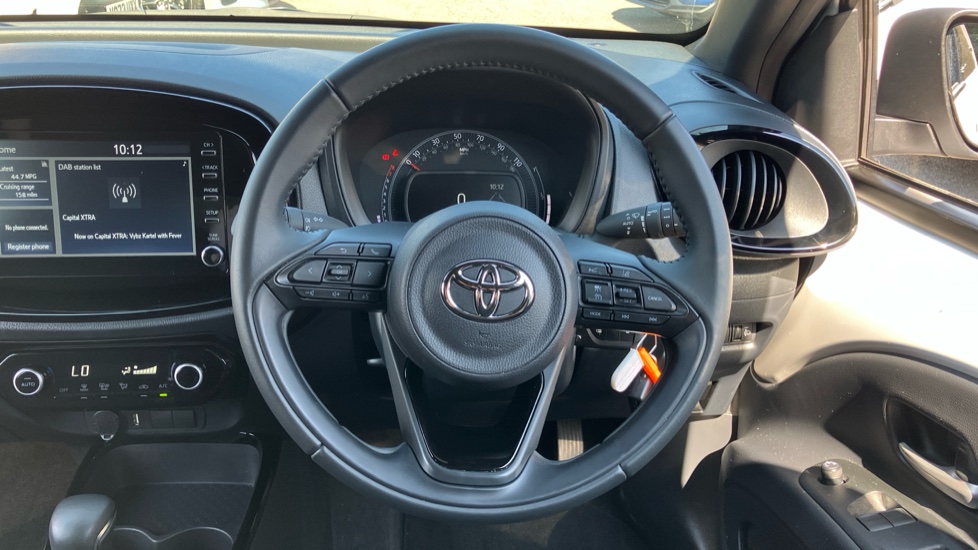 Toyota Aygo X 1.0 VVT-i Edge 5dr Auto Petrol Hatchback - Image 7