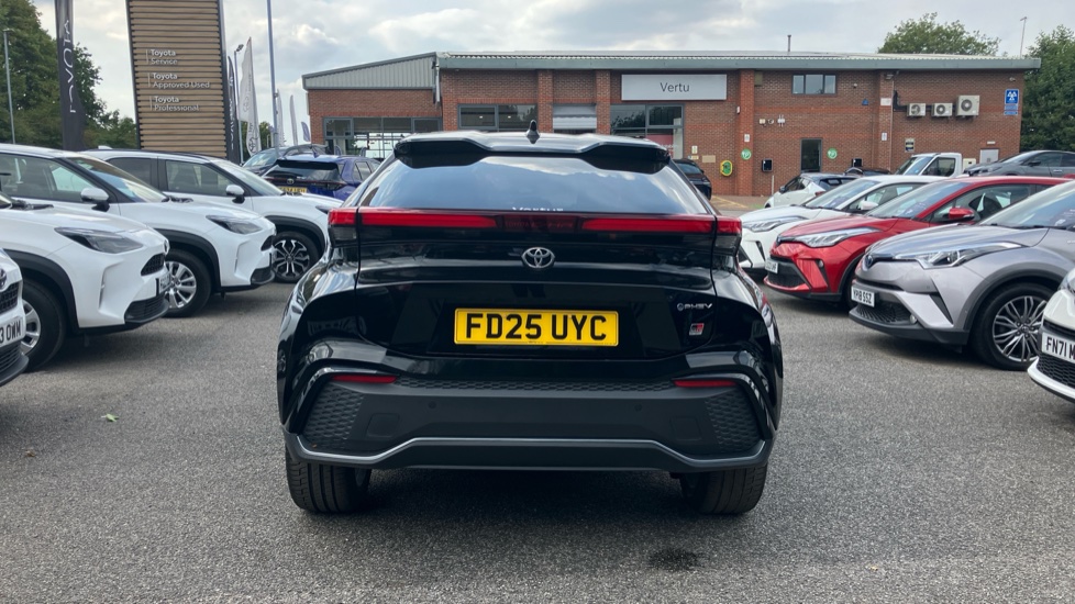 Toyota C-HR 2.0 PHEV GR Sport 5dr CVT Hatchback - Image 26