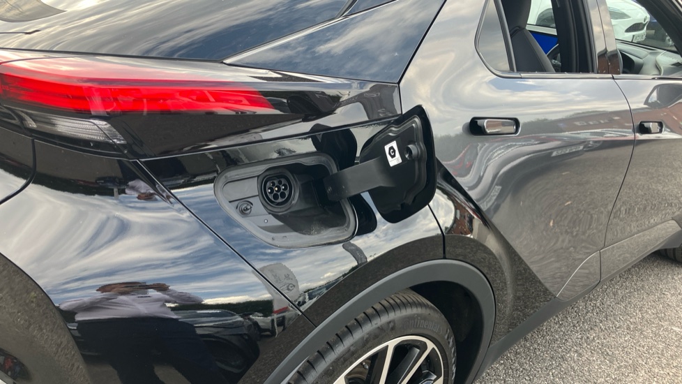 Toyota C-HR 2.0 PHEV GR Sport 5dr CVT Hatchback - Image 45