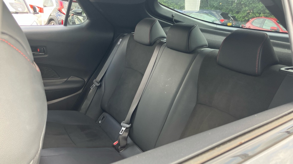 Toyota C-HR 2.0 PHEV GR Sport 5dr CVT Hatchback - Image 48