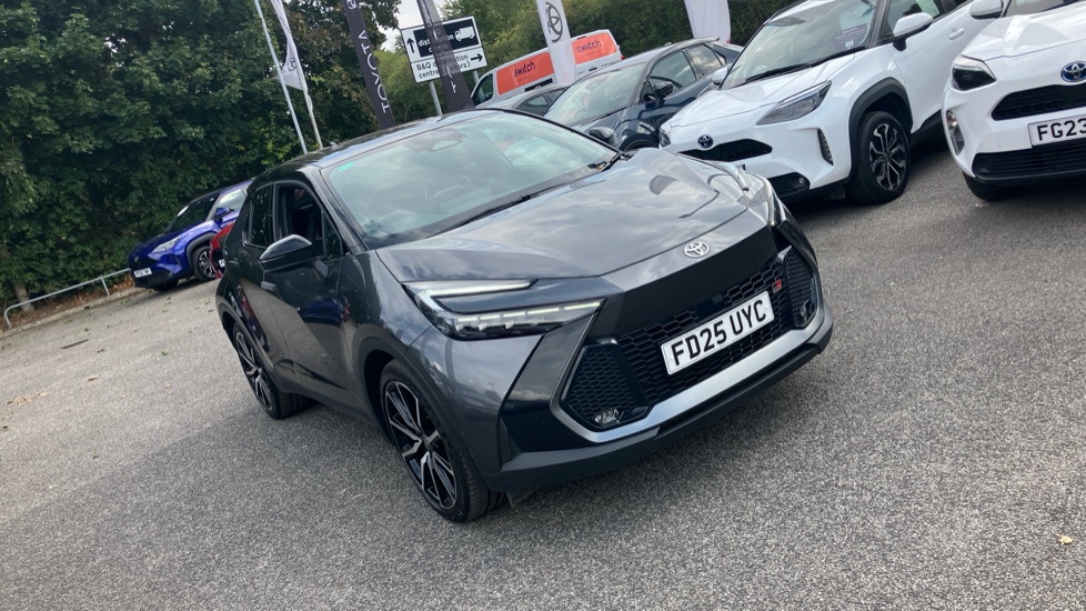 Toyota C-HR 2.0 PHEV GR Sport 5dr CVT Hatchback - Image 56