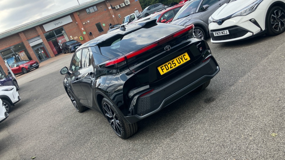 Toyota C-HR 2.0 PHEV GR Sport 5dr CVT Hatchback - Image 58