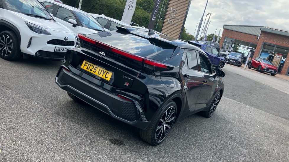 Toyota C-HR 2.0 PHEV GR Sport 5dr CVT Hatchback - Image 59