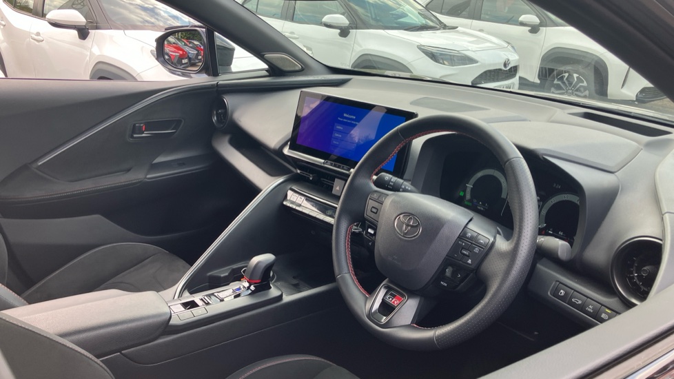 Toyota C-HR 2.0 PHEV GR Sport 5dr CVT Hatchback - Image 65