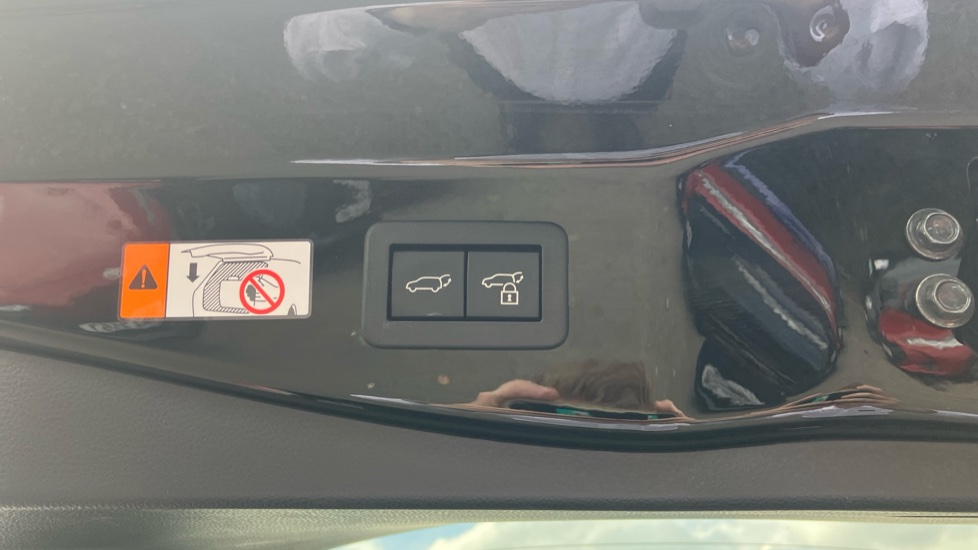 Toyota C-HR 2.0 PHEV GR Sport 5dr CVT Hatchback - Image 70