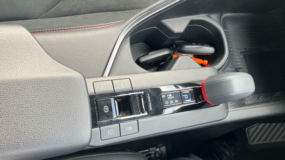 Toyota C-HR 2.0 PHEV GR Sport 5dr CVT Hatchback - Image 72