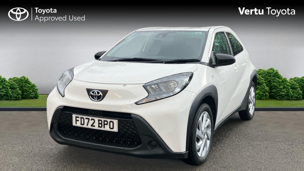Toyota Aygo X 1.0 VVT-i Pure 5dr Auto Petrol Hatchback - Image 3