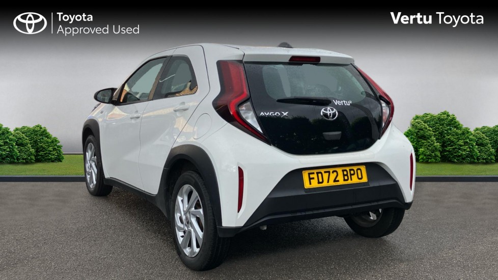 Toyota Aygo X 1.0 VVT-i Pure 5dr Auto Petrol Hatchback - Image 4