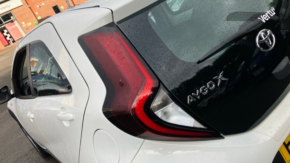 Toyota Aygo X 1.0 VVT-i Pure 5dr Auto Petrol Hatchback - Image 21