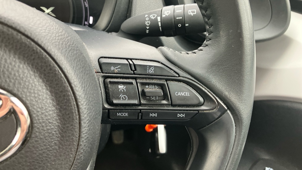 Toyota Aygo X 1.0 VVT-i Pure 5dr Auto Petrol Hatchback - Image 32