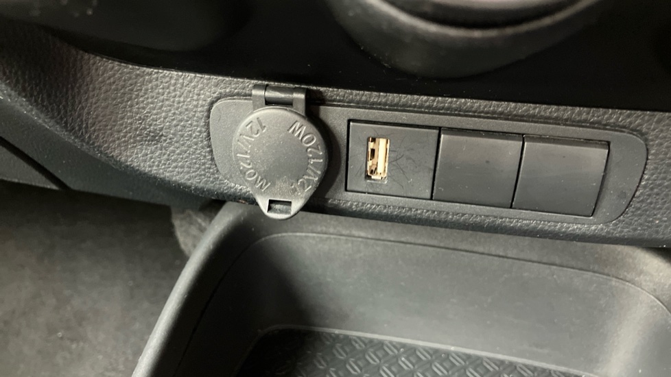 Toyota Aygo X 1.0 VVT-i Pure 5dr Auto Petrol Hatchback - Image 38