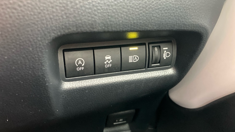 Toyota Aygo X 1.0 VVT-i Pure 5dr Auto Petrol Hatchback - Image 61