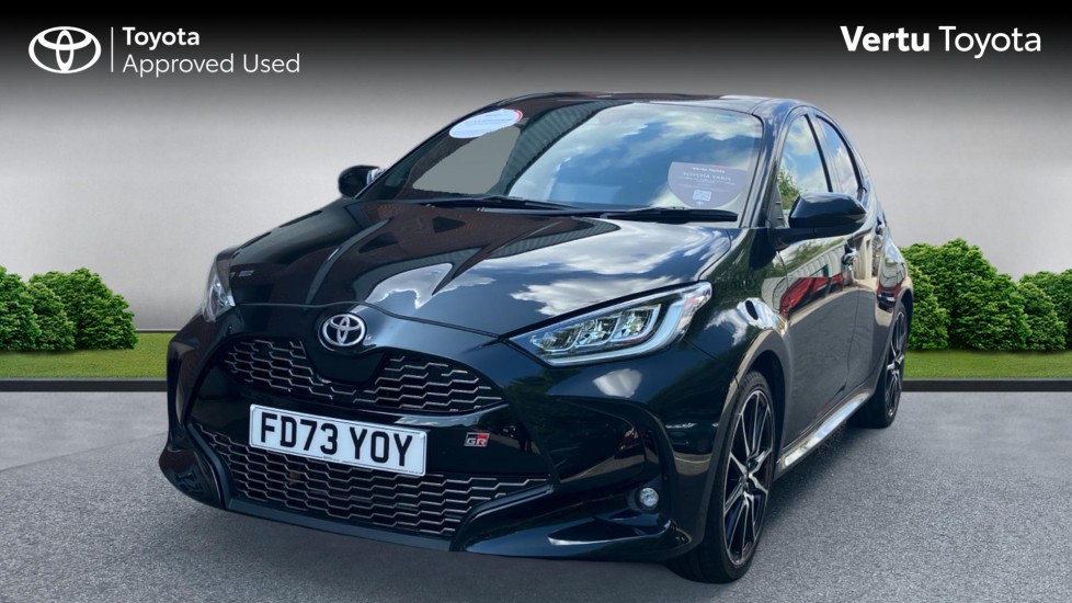 Toyota Yaris 1.5 Hybrid GR Sport 5dr CVT Hybrid Hatchback - Image 3