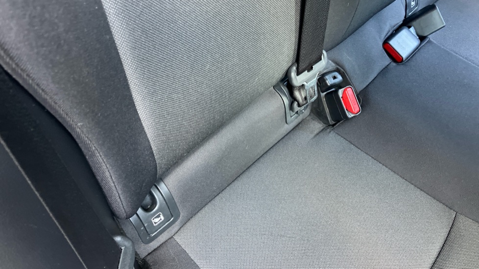 Toyota Yaris 1.5 Hybrid GR Sport 5dr CVT Hybrid Hatchback - Image 14