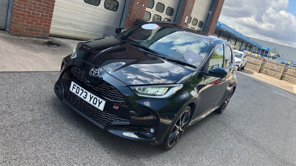 Toyota Yaris 1.5 Hybrid GR Sport 5dr CVT Hybrid Hatchback - Image 51