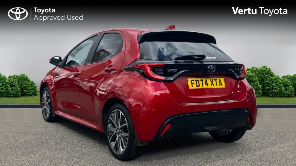 Toyota Yaris 1.5 Hybrid Excel 5dr CVT Hybrid Hatchback - Image 4