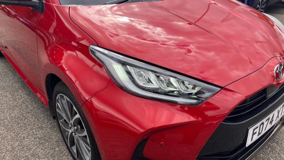 Toyota Yaris 1.5 Hybrid Excel 5dr CVT Hybrid Hatchback - Image 20