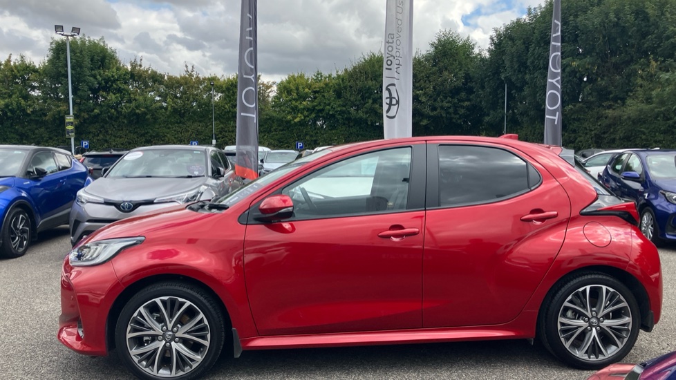 Toyota Yaris 1.5 Hybrid Excel 5dr CVT Hybrid Hatchback - Image 24