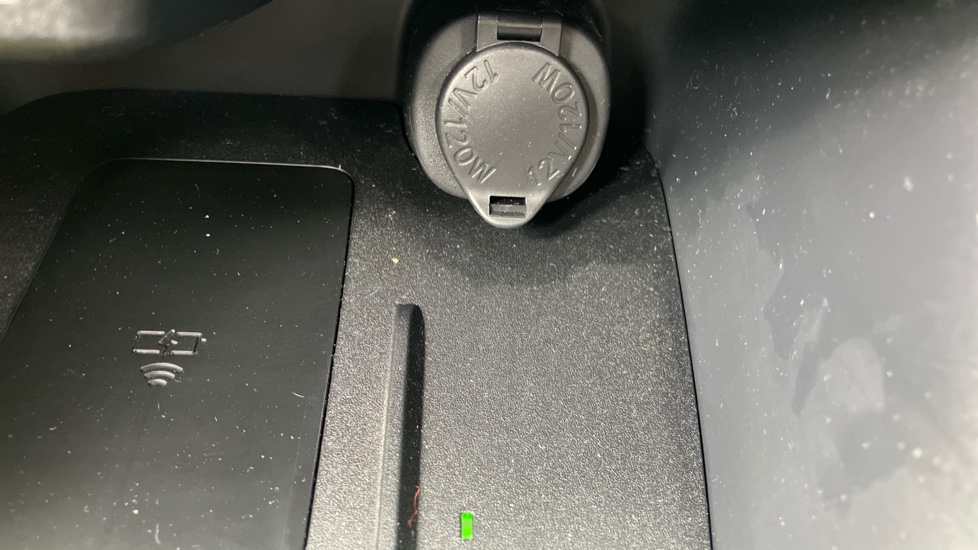 Toyota Yaris 1.5 Hybrid Excel 5dr CVT Hybrid Hatchback - Image 41