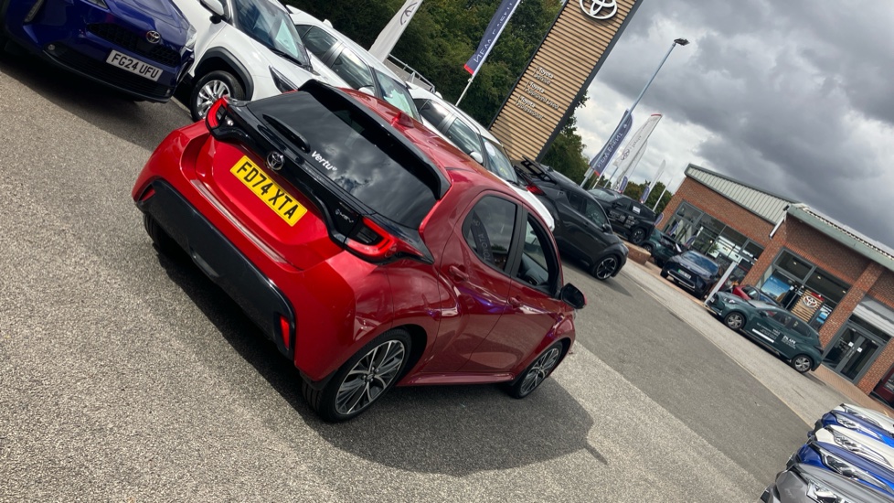 Toyota Yaris 1.5 Hybrid Excel 5dr CVT Hybrid Hatchback - Image 54