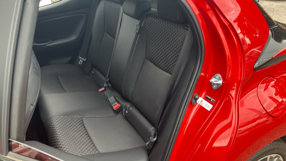 Toyota Yaris 1.5 Hybrid Excel 5dr CVT Hybrid Hatchback - Image 64