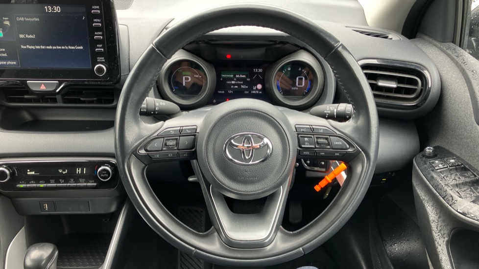 Toyota Yaris 1.5 Hybrid Design 5dr CVT Hybrid Hatchback - Image 10