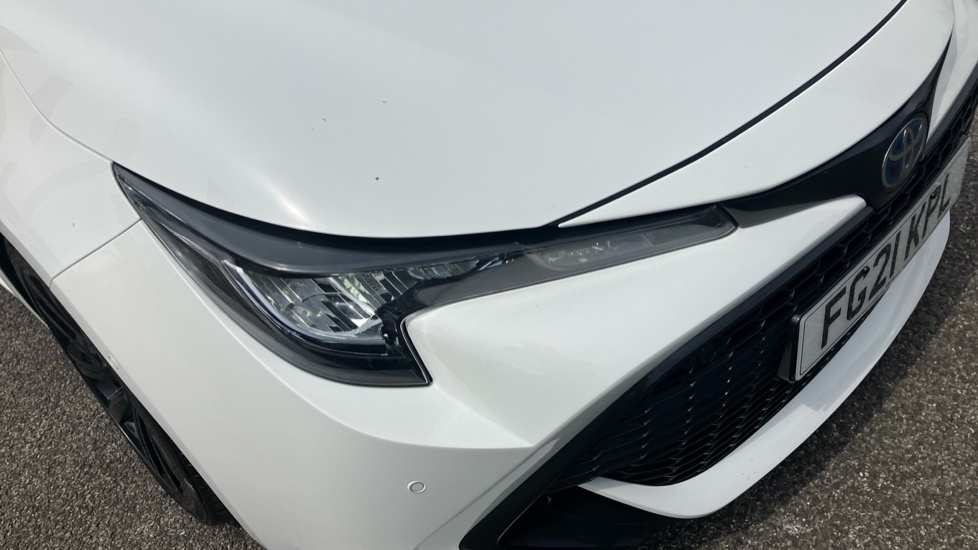 Toyota Corolla 1.8 VVT-i Hybrid Design 5dr CVT Hybrid Hatchback - Image 20