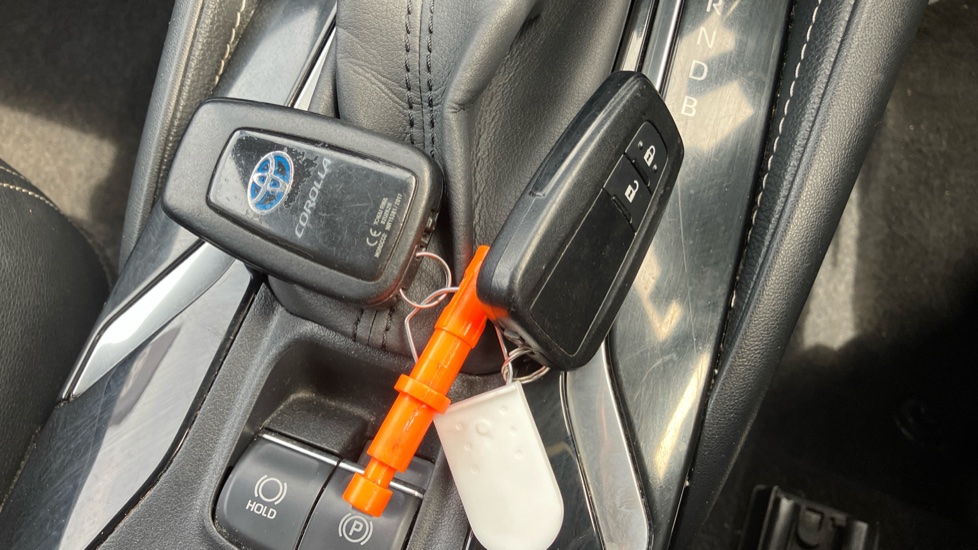 Toyota Corolla 1.8 VVT-i Hybrid Design 5dr CVT Hybrid Hatchback - Image 28