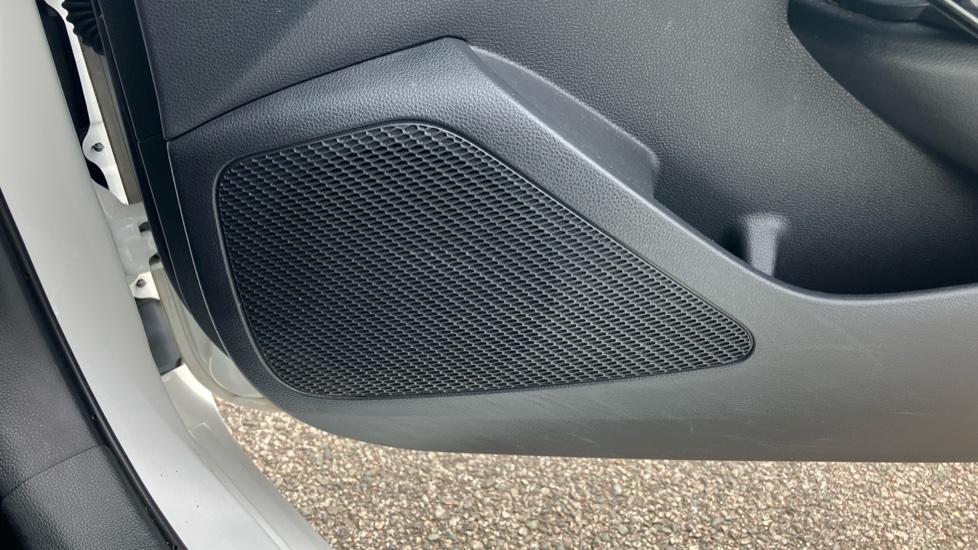 Toyota Corolla 1.8 VVT-i Hybrid Design 5dr CVT Hybrid Hatchback - Image 41