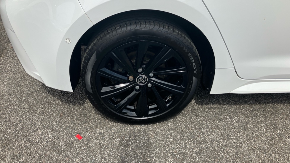 Toyota Corolla 1.8 VVT-i Hybrid Design 5dr CVT Hybrid Hatchback - Image 58