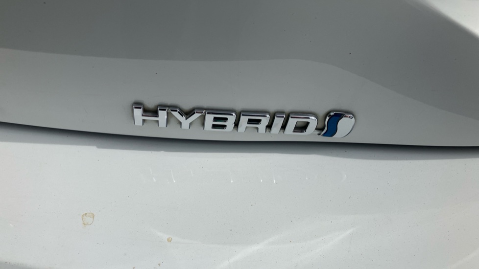 Toyota Corolla 1.8 VVT-i Hybrid Design 5dr CVT Hybrid Hatchback - Image 61