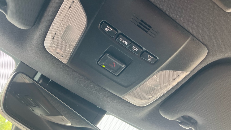 Toyota Corolla 1.8 VVT-i Hybrid Design 5dr CVT Hybrid Hatchback - Image 77