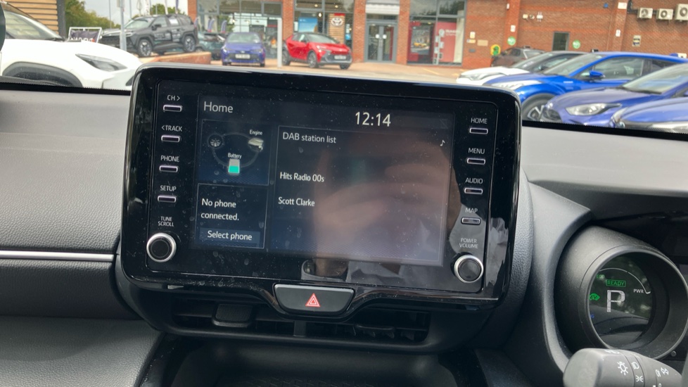 Toyota Yaris Cross 1.5 Hybrid Icon 5dr CVT Hybrid Estate - Image 9
