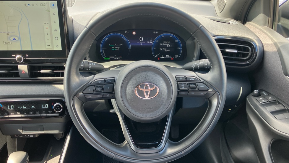 Toyota Yaris 1.5 Hybrid Excel 5dr CVT Hybrid Hatchback - Image 10