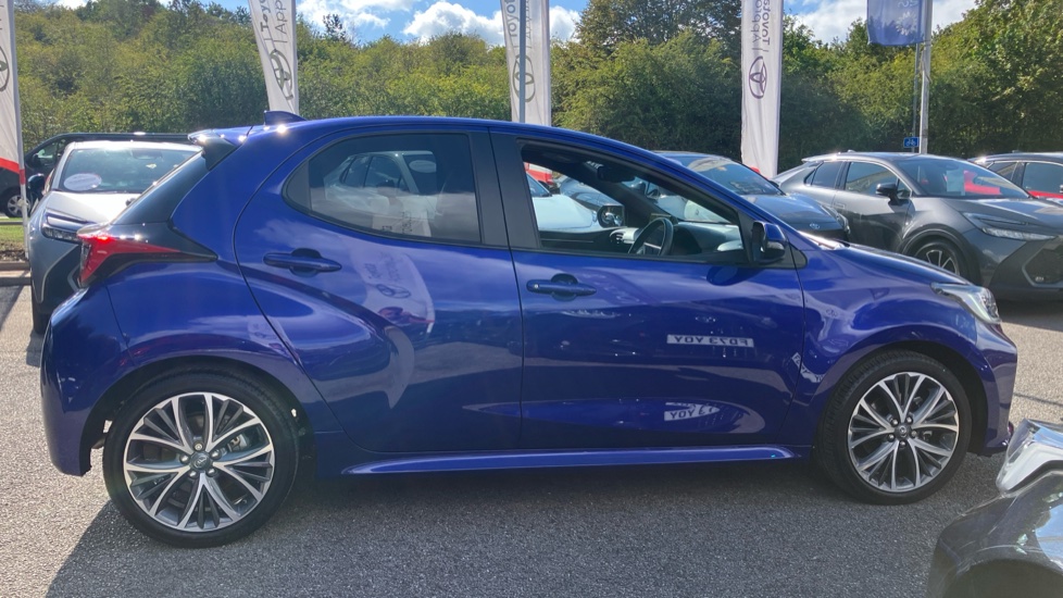 Toyota Yaris 1.5 Hybrid Excel 5dr CVT Hybrid Hatchback - Image 23