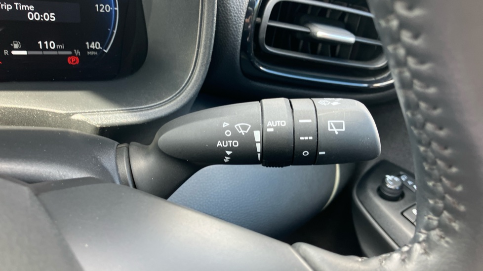 Toyota Yaris 1.5 Hybrid Excel 5dr CVT Hybrid Hatchback - Image 37