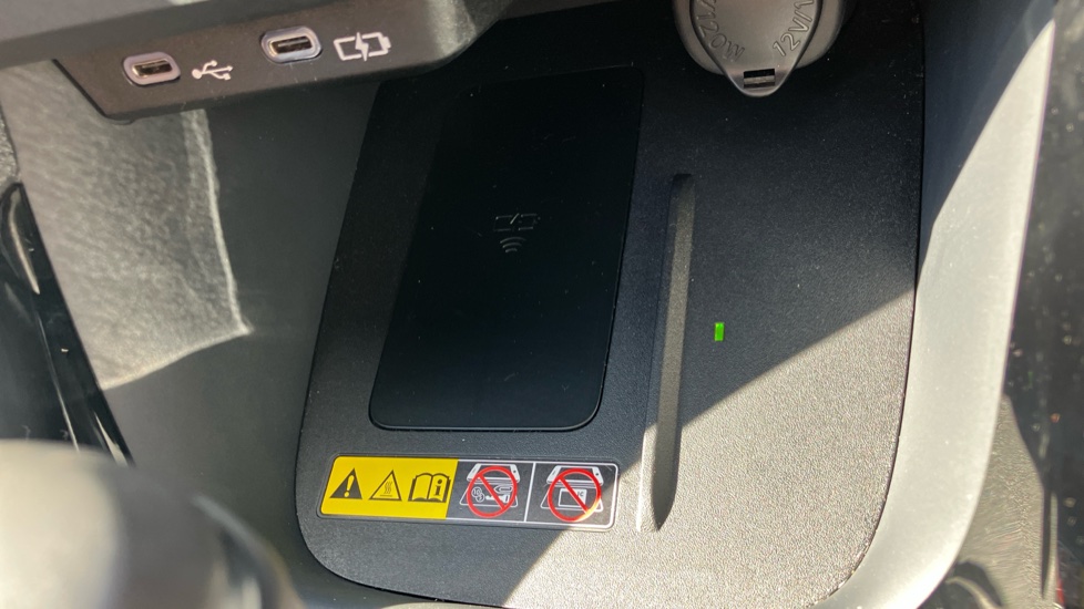 Toyota Yaris 1.5 Hybrid Excel 5dr CVT Hybrid Hatchback - Image 40