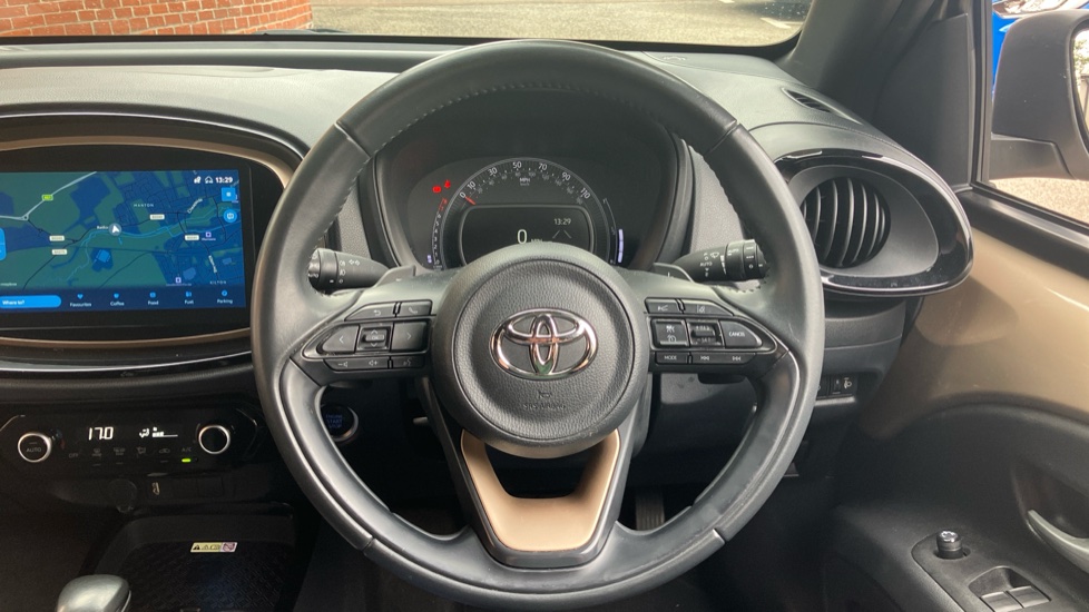 Toyota Aygo X 1.0 VVT-i Exclusive 5dr Auto Petrol Hatchback - Image 10
