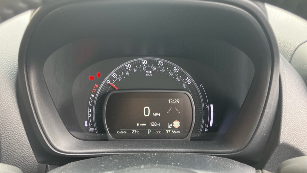 Toyota Aygo X 1.0 VVT-i Exclusive 5dr Auto Petrol Hatchback - Image 11