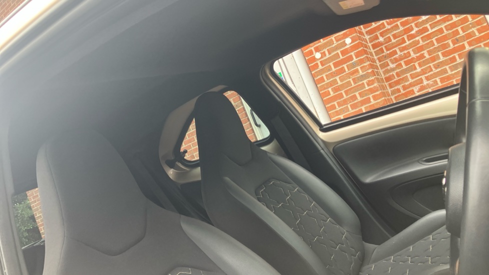 Toyota Aygo X 1.0 VVT-i Exclusive 5dr Auto Petrol Hatchback - Image 19