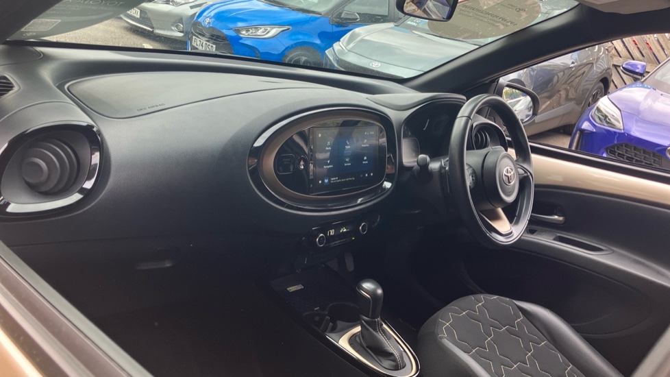 Toyota Aygo X 1.0 VVT-i Exclusive 5dr Auto Petrol Hatchback - Image 61