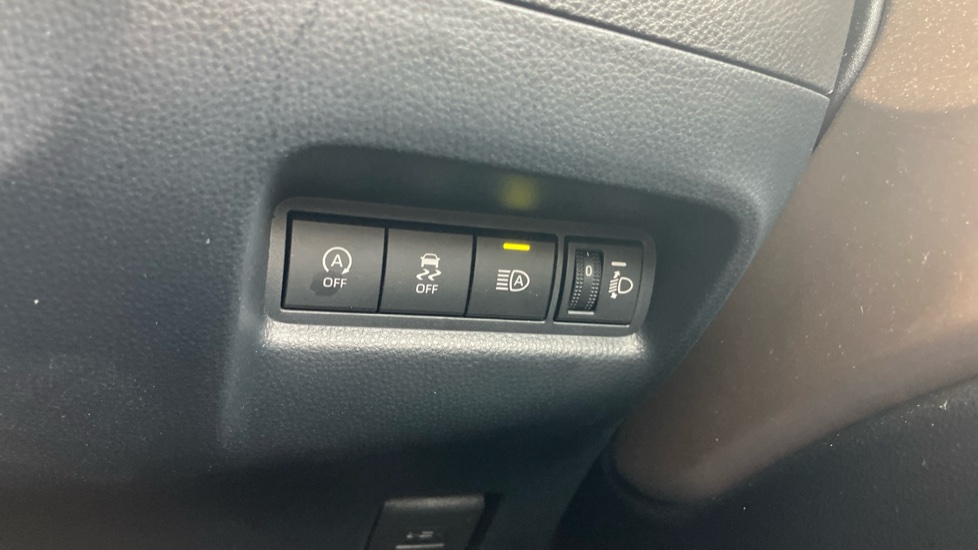 Toyota Aygo X 1.0 VVT-i Exclusive 5dr Auto Petrol Hatchback - Image 62