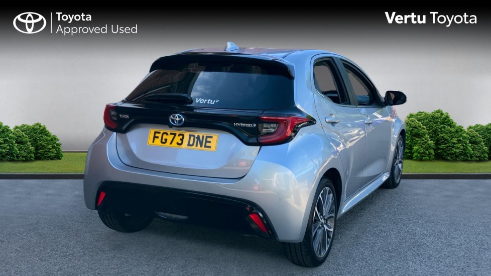 Toyota Yaris 1.5 Hybrid Excel 5dr CVT Hybrid Hatchback - Image 2