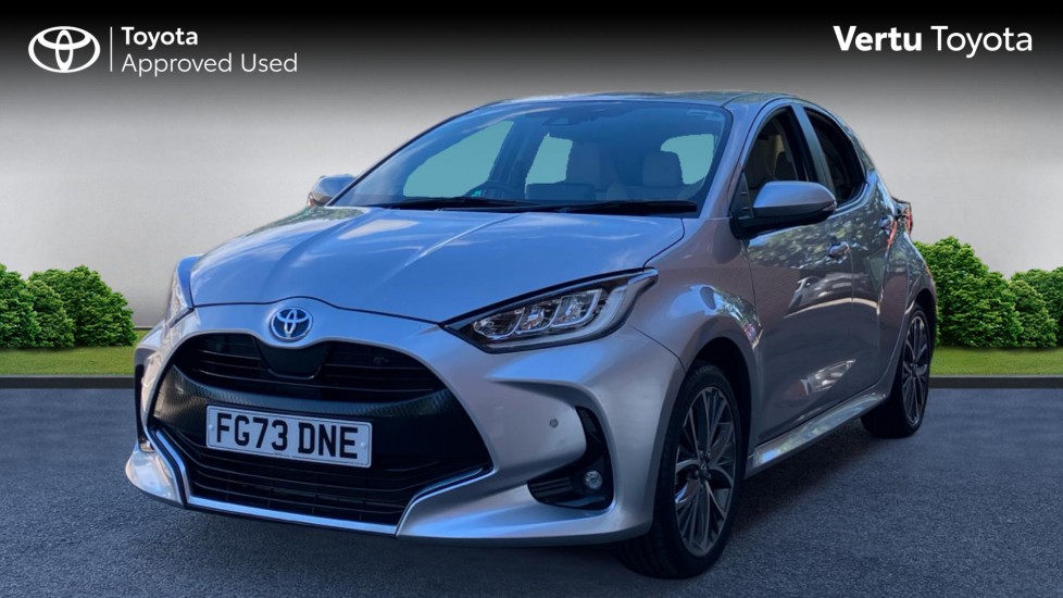 Toyota Yaris 1.5 Hybrid Excel 5dr CVT Hybrid Hatchback - Image 3