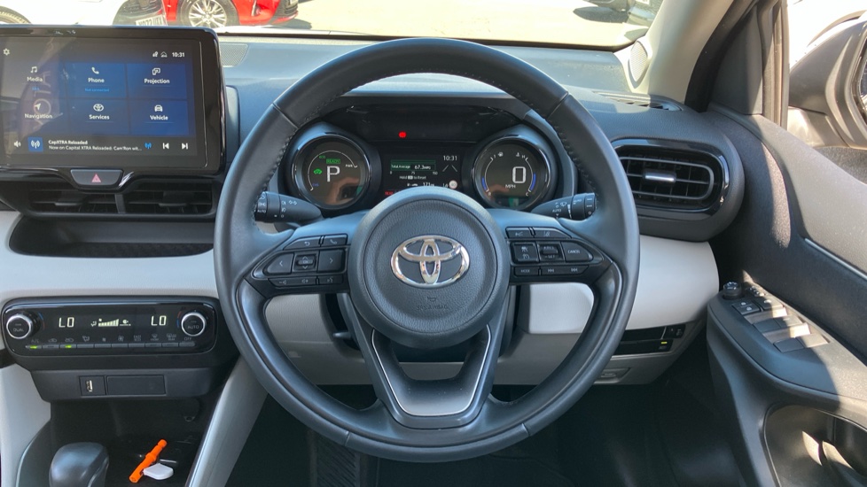 Toyota Yaris 1.5 Hybrid Excel 5dr CVT Hybrid Hatchback - Image 7