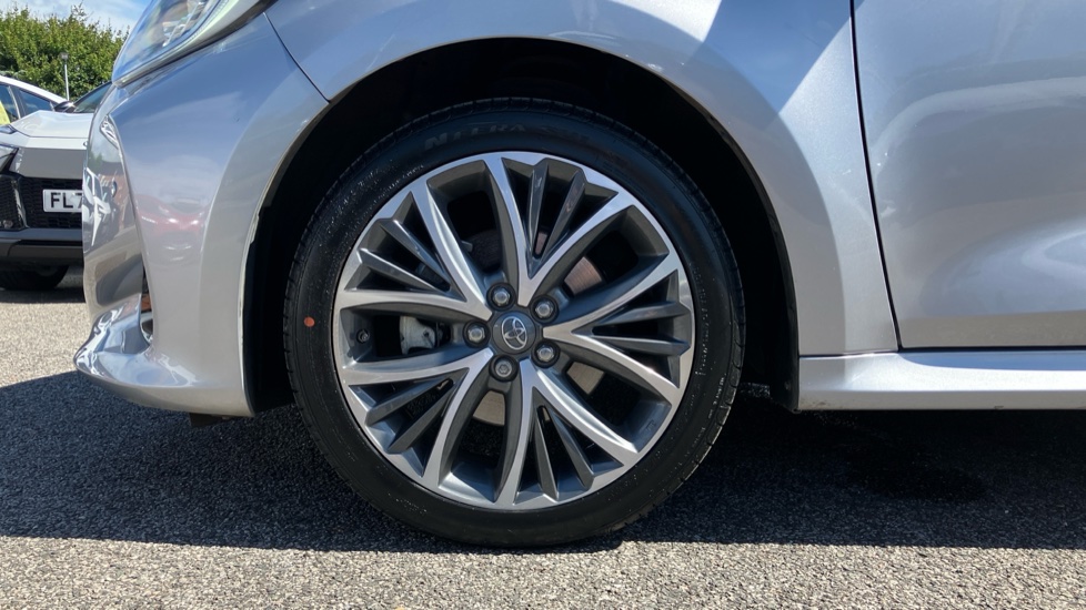 Toyota Yaris 1.5 Hybrid Excel 5dr CVT Hybrid Hatchback - Image 25