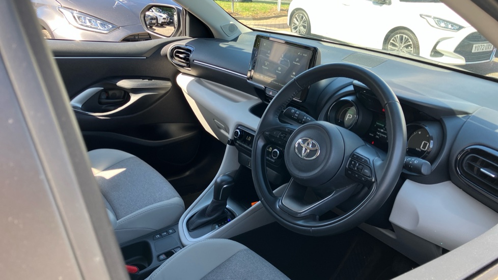 Toyota Yaris 1.5 Hybrid Excel 5dr CVT Hybrid Hatchback - Image 62