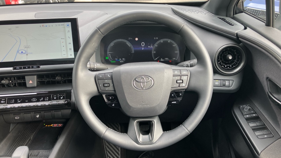 Toyota C-HR 2.0 PHEV Design 5dr CVT Hatchback - Image 10