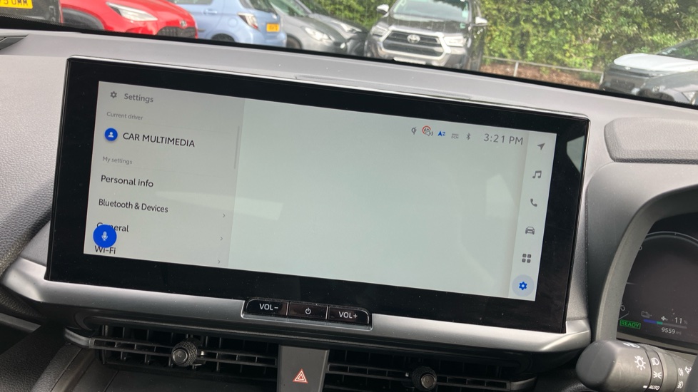 Toyota C-HR 2.0 PHEV Design 5dr CVT Hatchback - Image 53